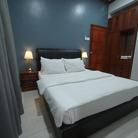 Kesedar Hotel Travel & Tours Sdn Bhd Gua Musang Εξωτερικό φωτογραφία