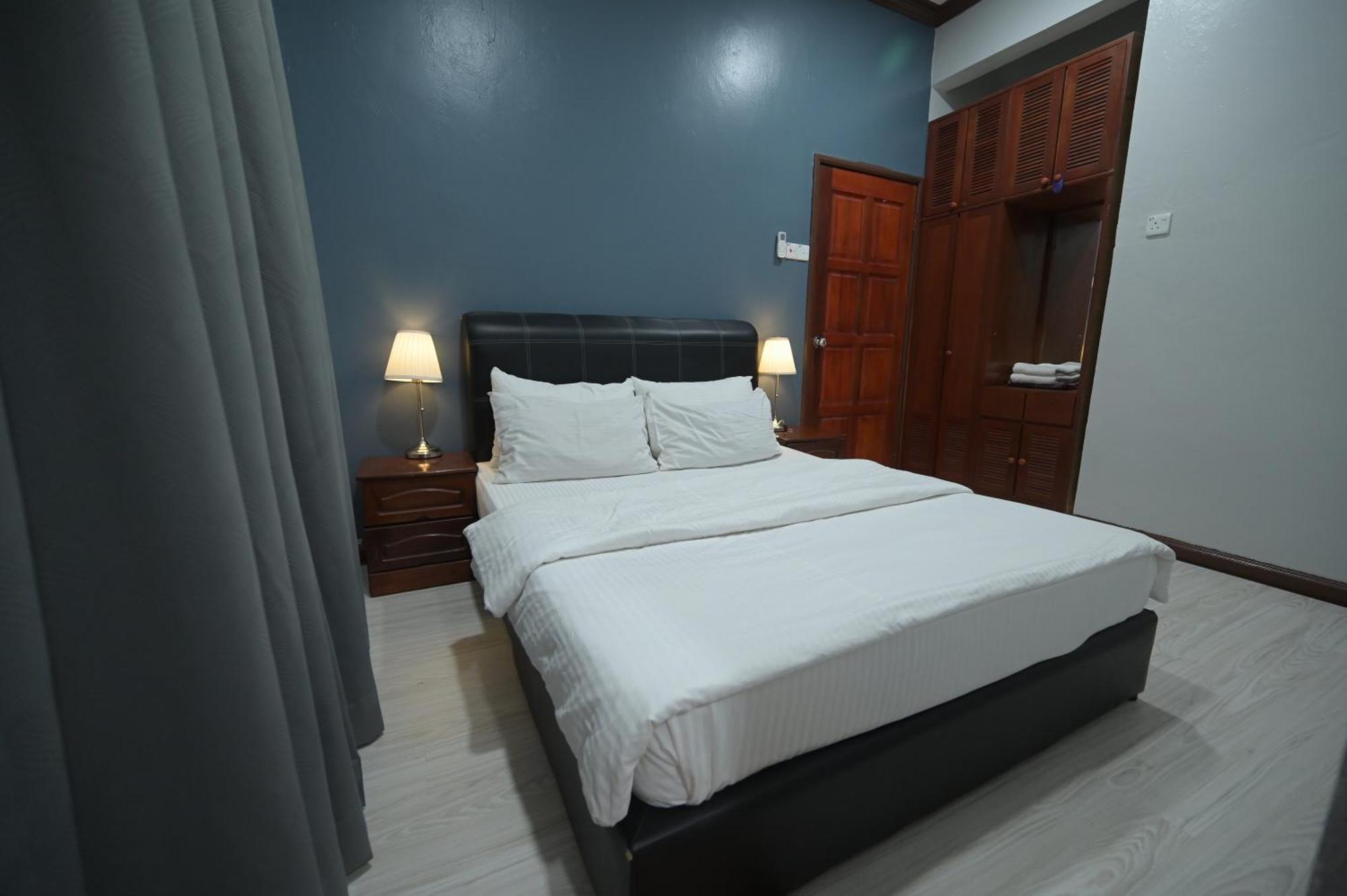Kesedar Hotel Travel & Tours Sdn Bhd Gua Musang Εξωτερικό φωτογραφία